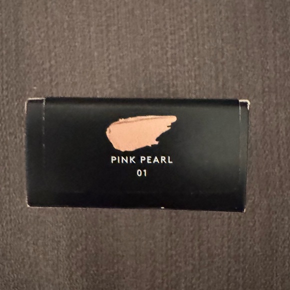 Fenty Beauty Eaze Drop'lit Glow Enhancer - Picture 3 of 3